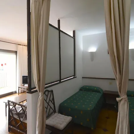 Jardins Del Mar 81 * 埃斯塔蒂特